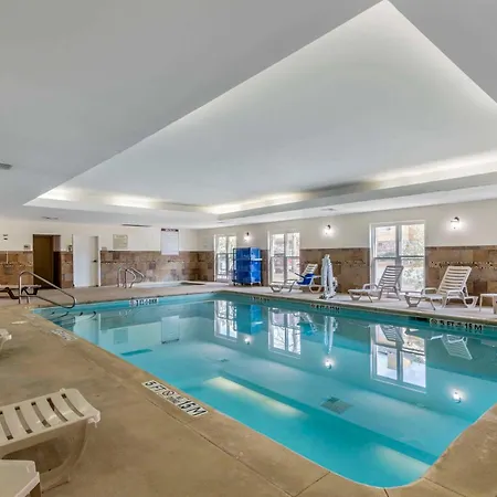Comfort Suites Macon Northwest-2